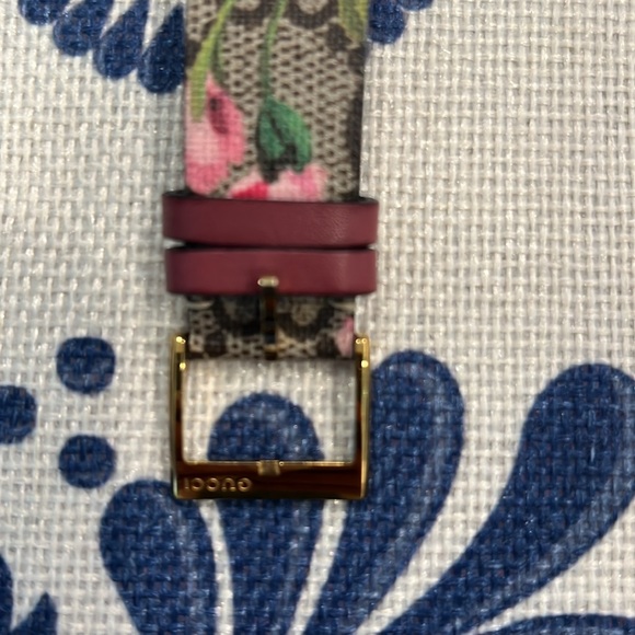 Lightly worn - Picture 5 of 9